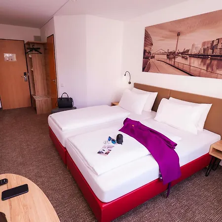 Mercure Duesseldorf 4*