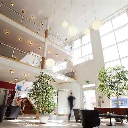 فندق Mercure Duesseldorf 4*